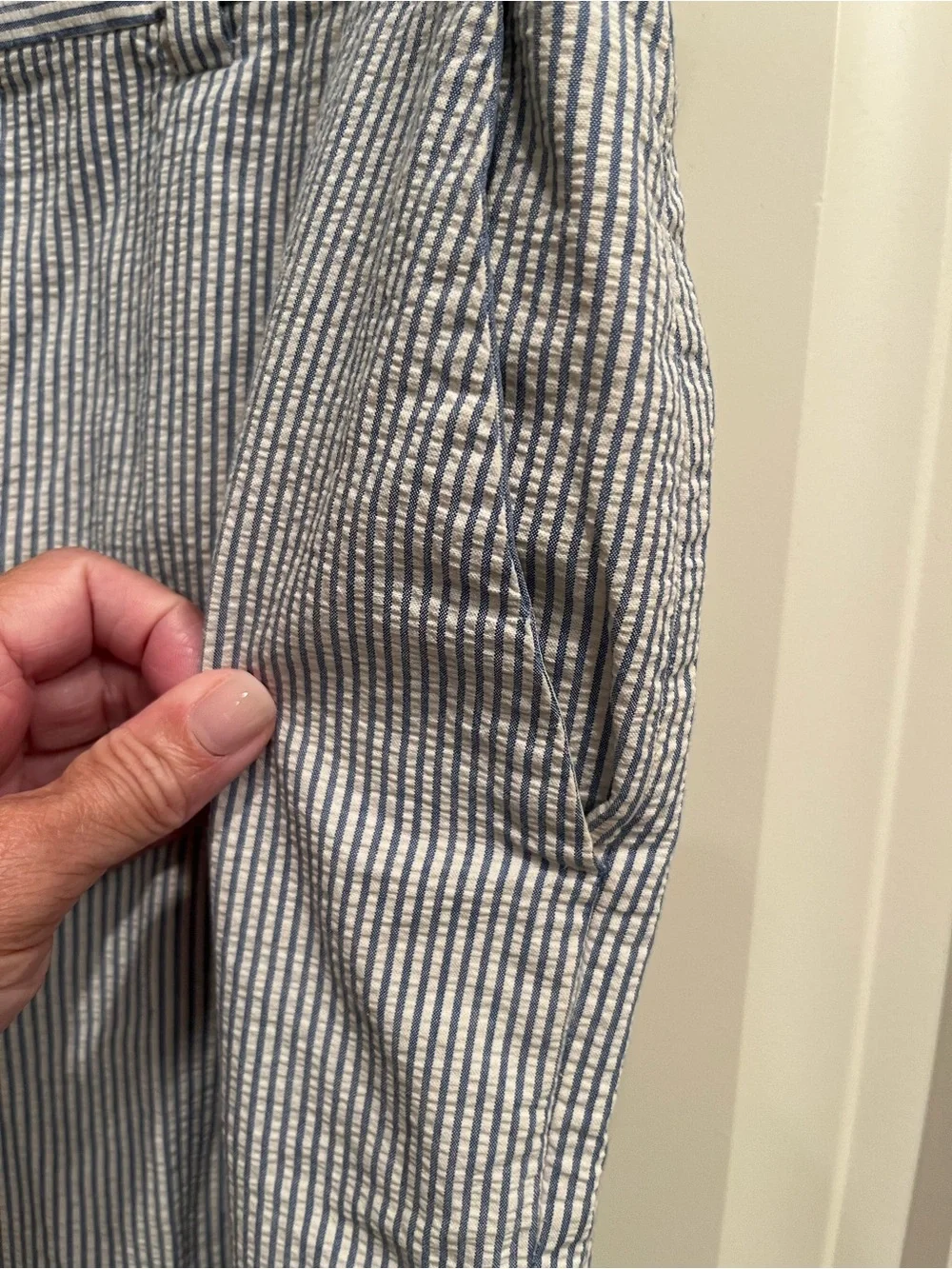 Men's Seersucker Dress Pants — Blue & White
